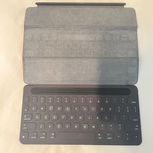 Apple Smart Keyboard iPad Pro 9.7-inch
